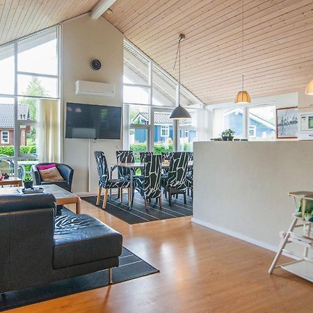 12 Person Holiday Home In Aabenraa Loddenhøj 외부 사진