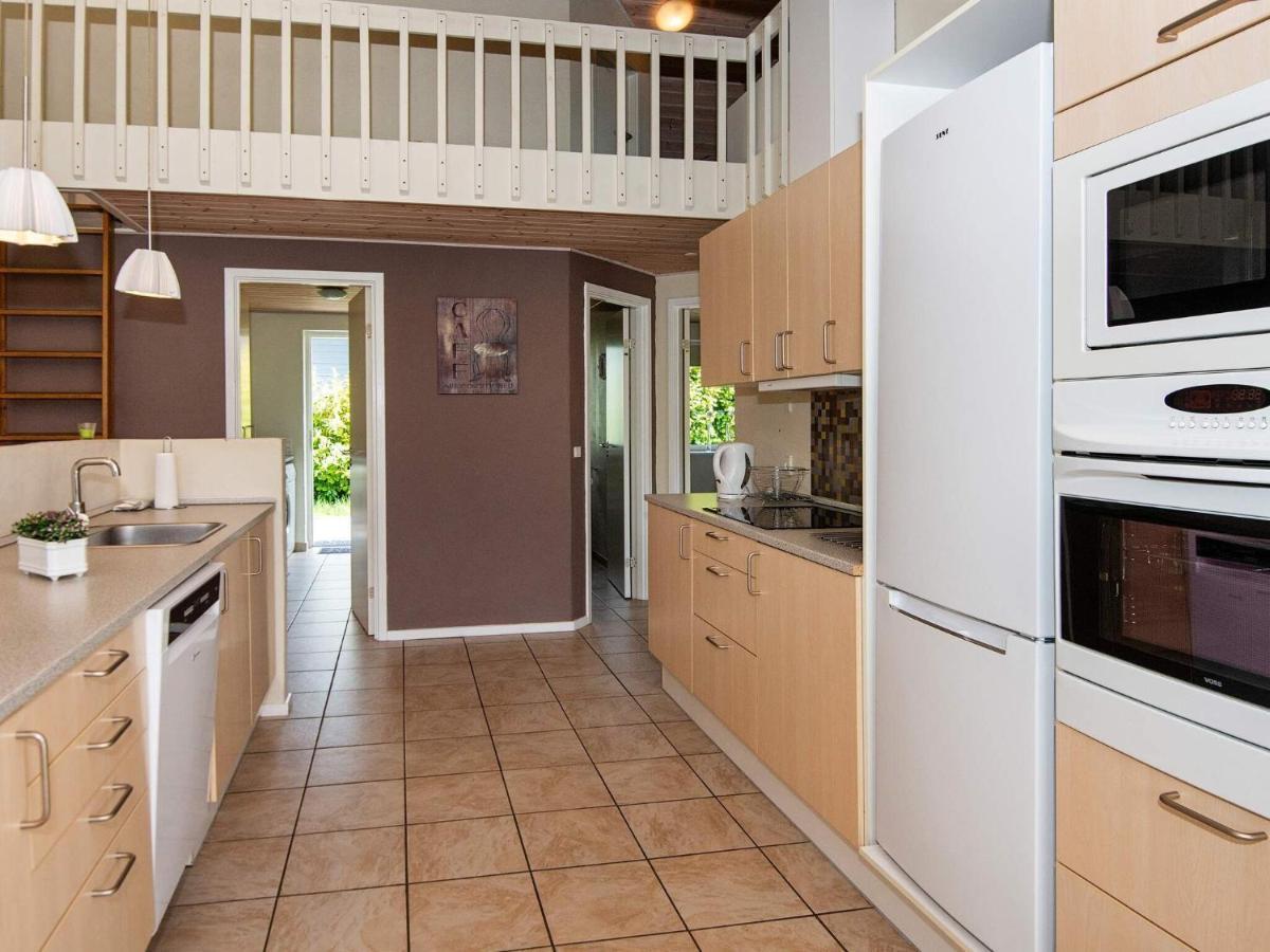 12 Person Holiday Home In Aabenraa Loddenhøj 외부 사진